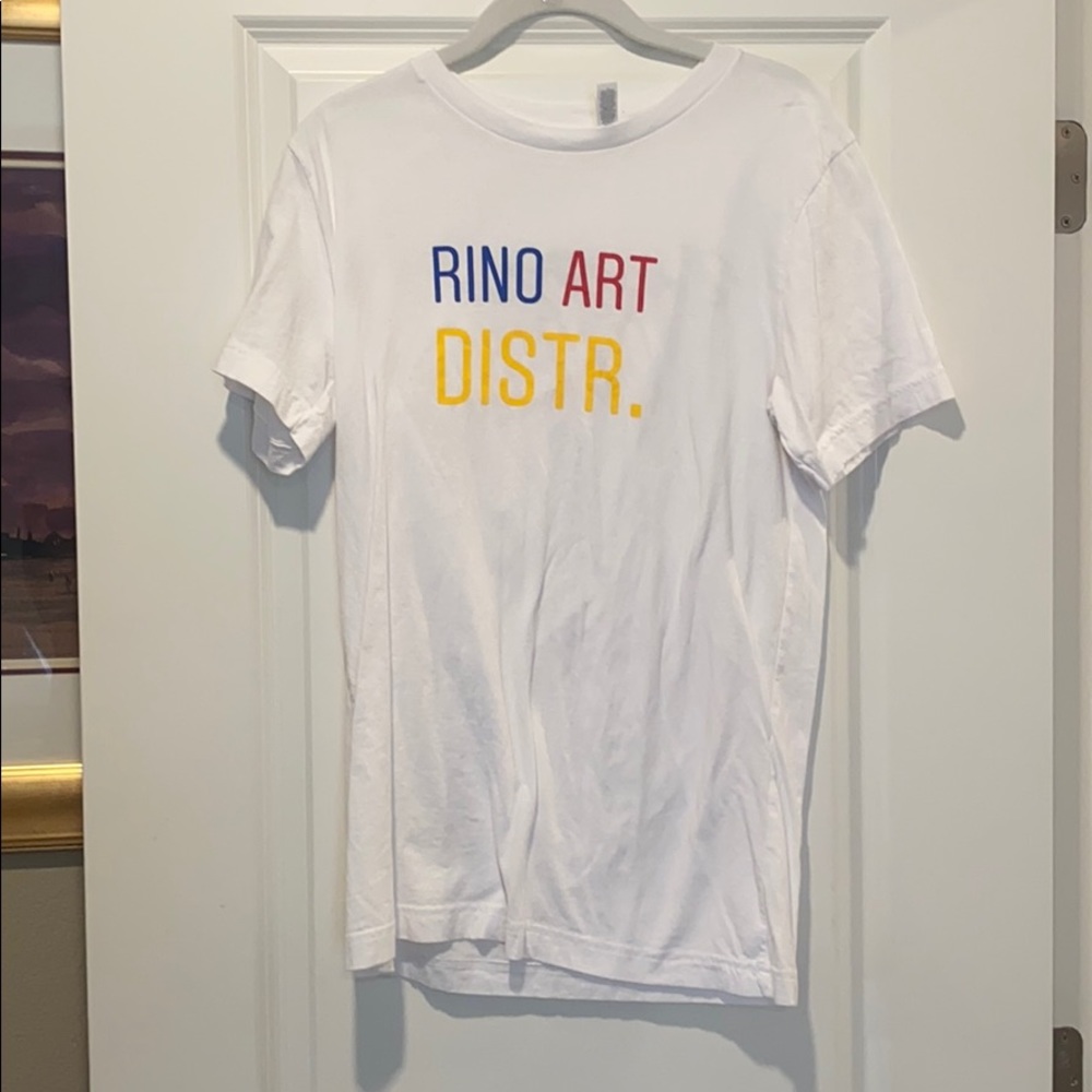 White tshirt